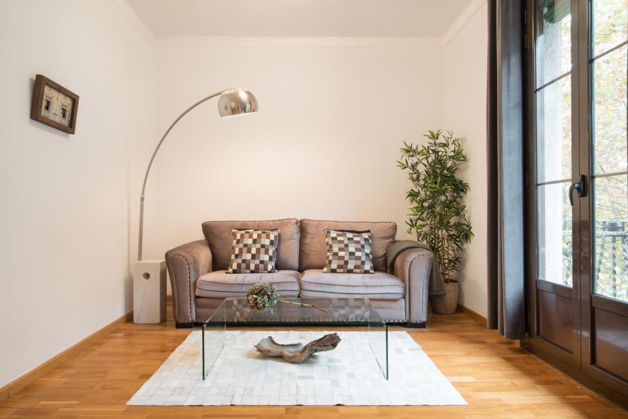 Art Nouveau Apartment Barcelone Extérieur photo